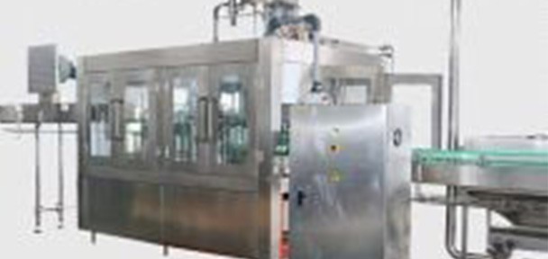 ‌Common faults and treatment methods of pure water filling production line machines